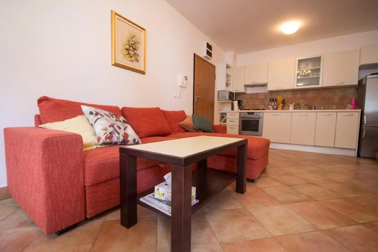 Alma Apartment By The Sea Novigrad  Novigrad (Istria)