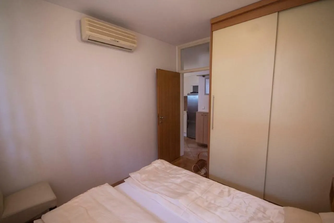 Alma Apartment By The Sea Novigrad  Croatia